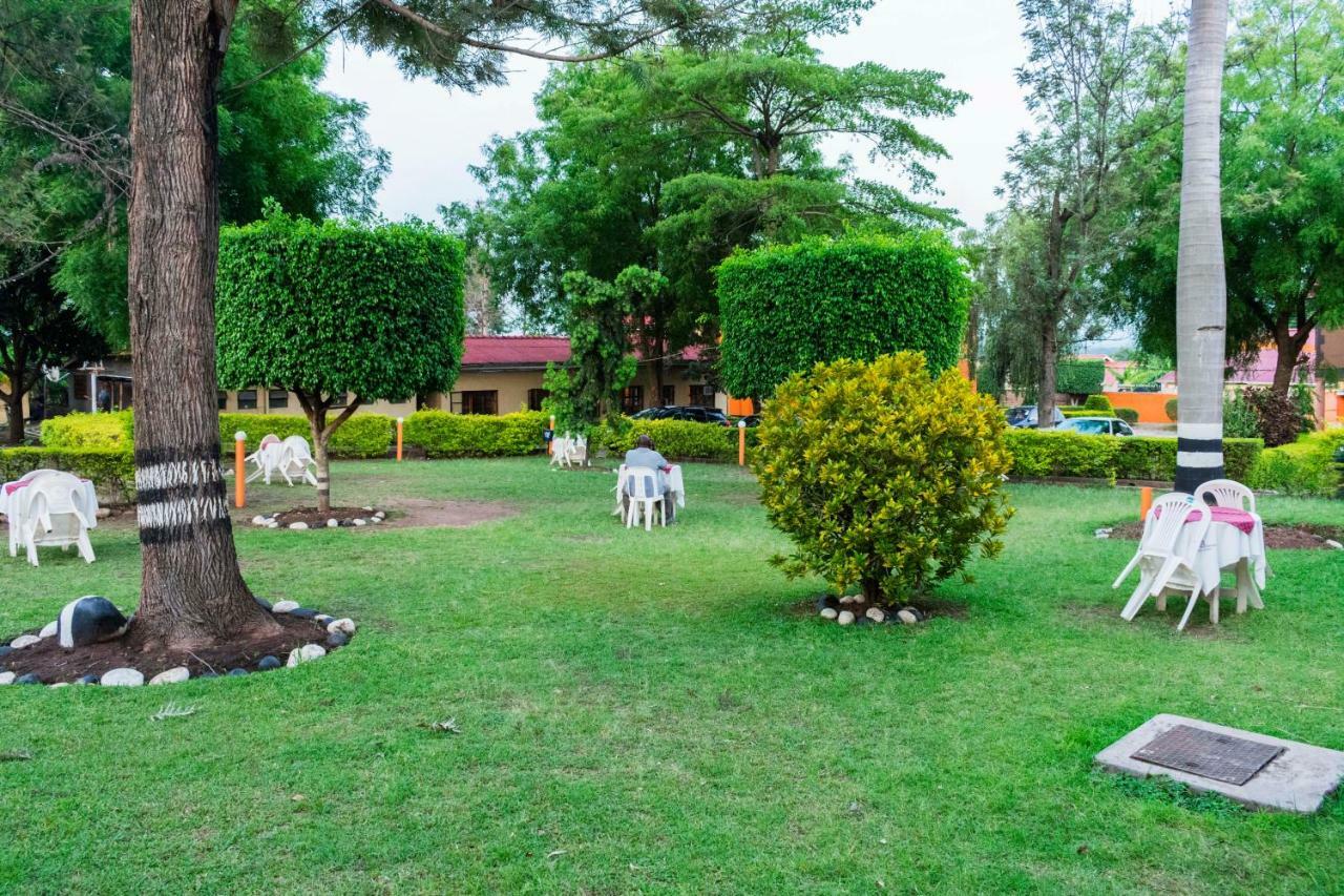 Rwenzori International Hotel Kasese Exteriér fotografie