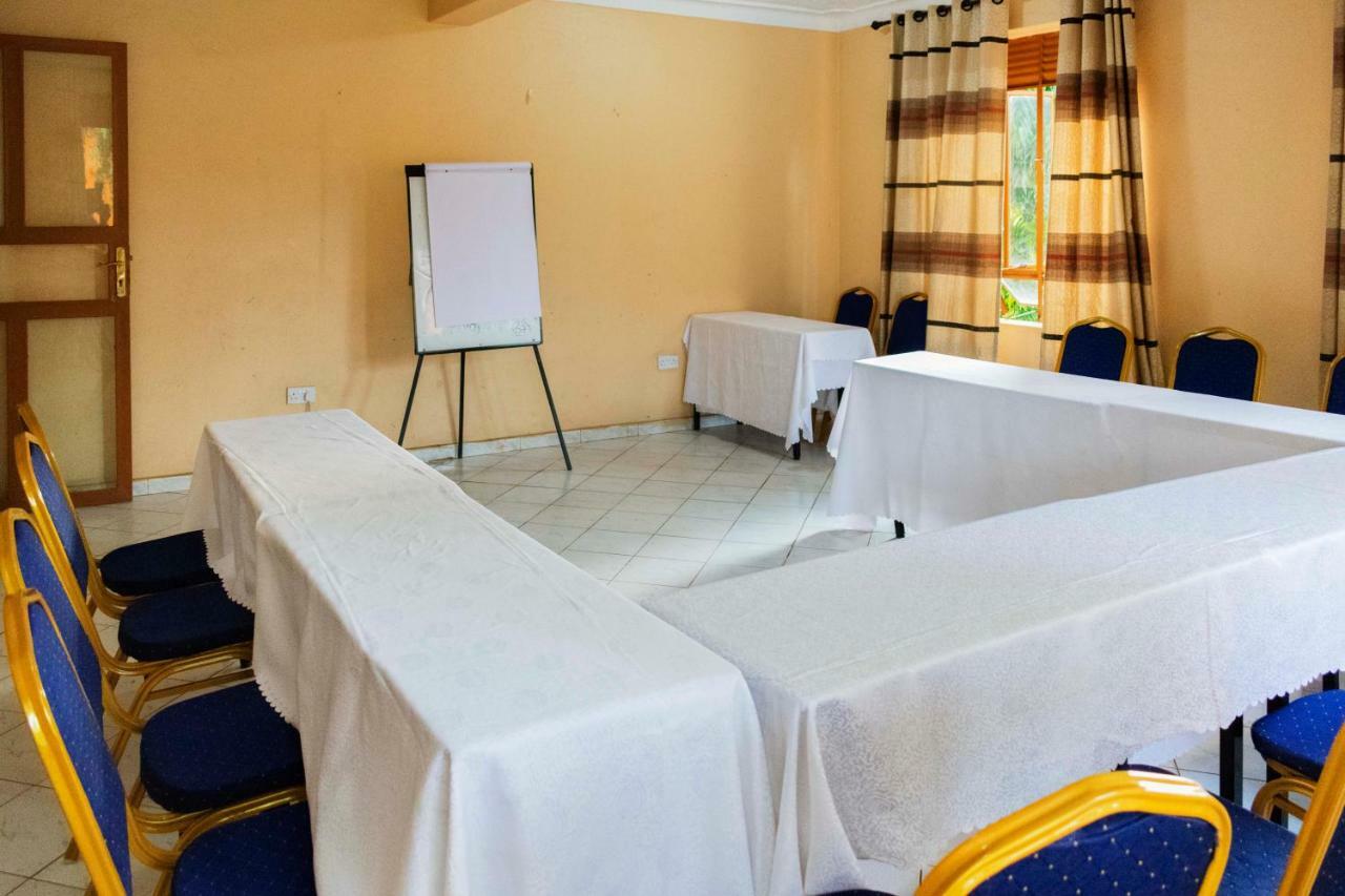 Rwenzori International Hotel Kasese Exteriér fotografie