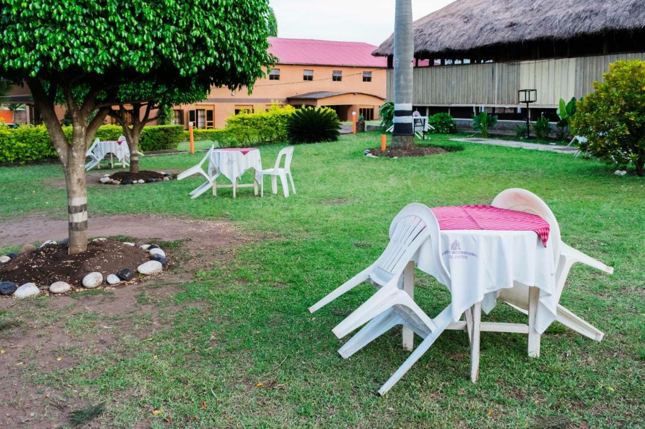 Rwenzori International Hotel Kasese Exteriér fotografie